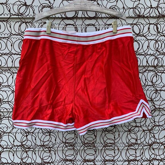 Vintage 90s Russell Athletic red slinky shorts - Picture 4 of 7